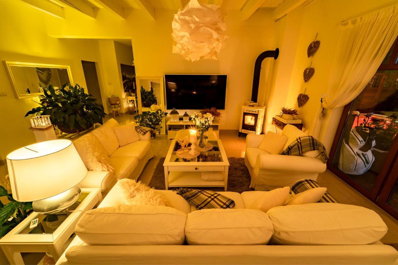 Spa Love Home Sauna Jacuzzi Romantyczny Dom Dla Pary Z Prywatnym Spa ジェロナ・グラ エクステリア 写真